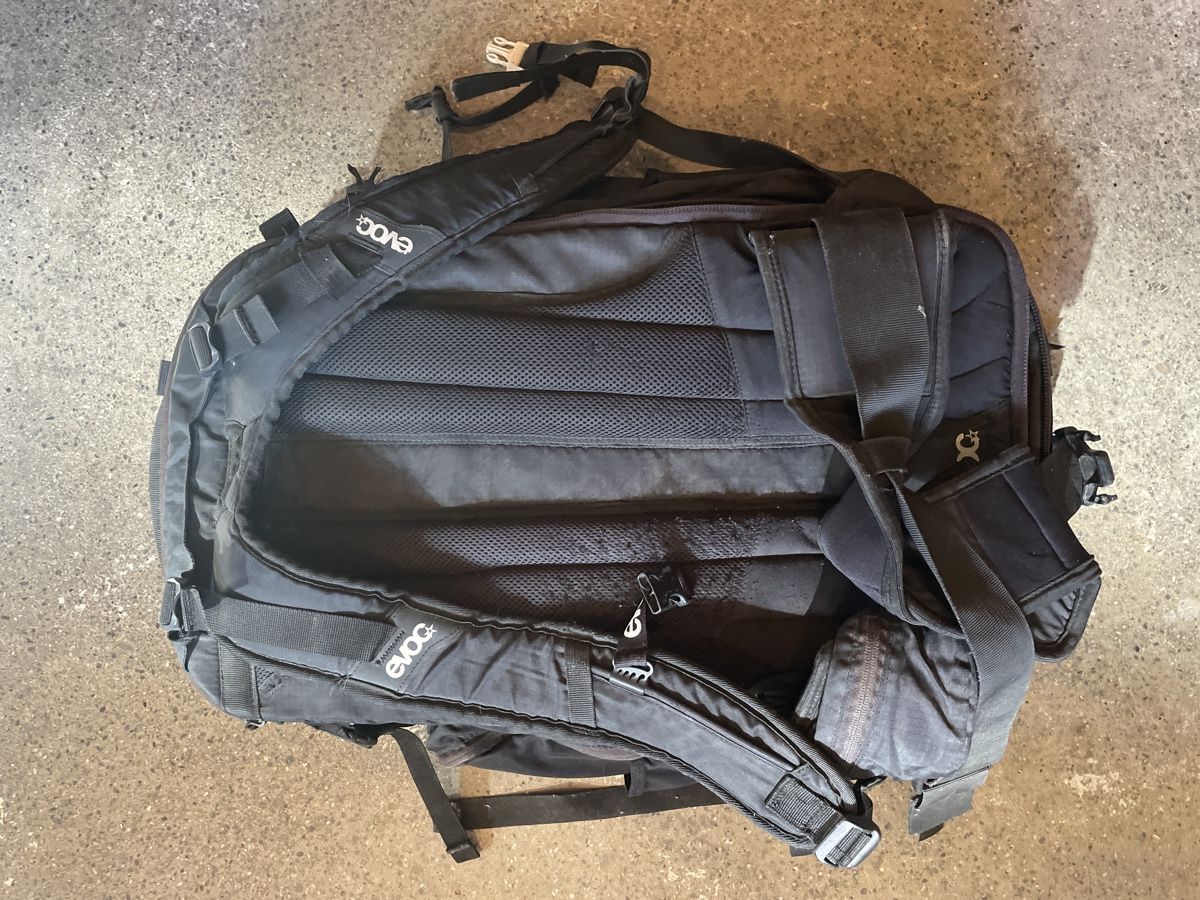 Evoc Rucksäcke: Evoc Foto Rucksack – Gebraucht aus Küsnacht ZH von flo_analog 1