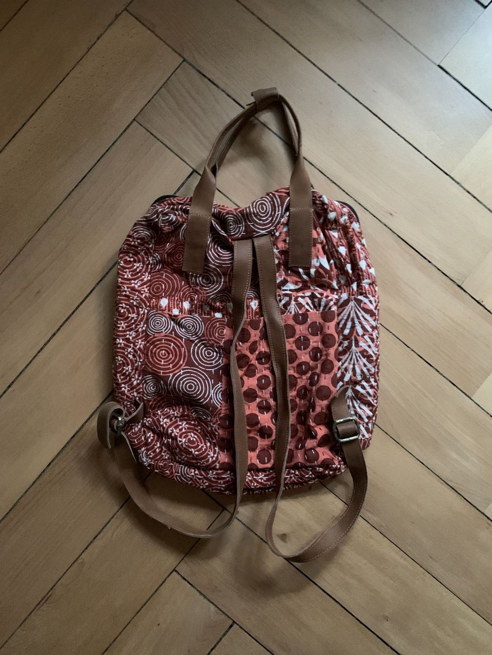 Zaini: THE KANTHA STORE - Ethno Stoff Rucksack – Usato da Zürich venduto da Diazaio 2