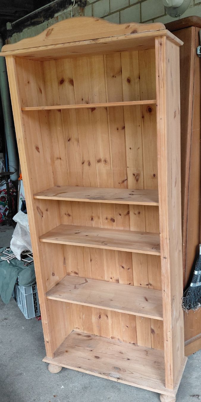 Armadi: Holzschrank alt h1.75xb74xt28cm – Usato da zuchwil venduto da parson65