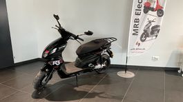 Elektro-Roller 45 Km/h