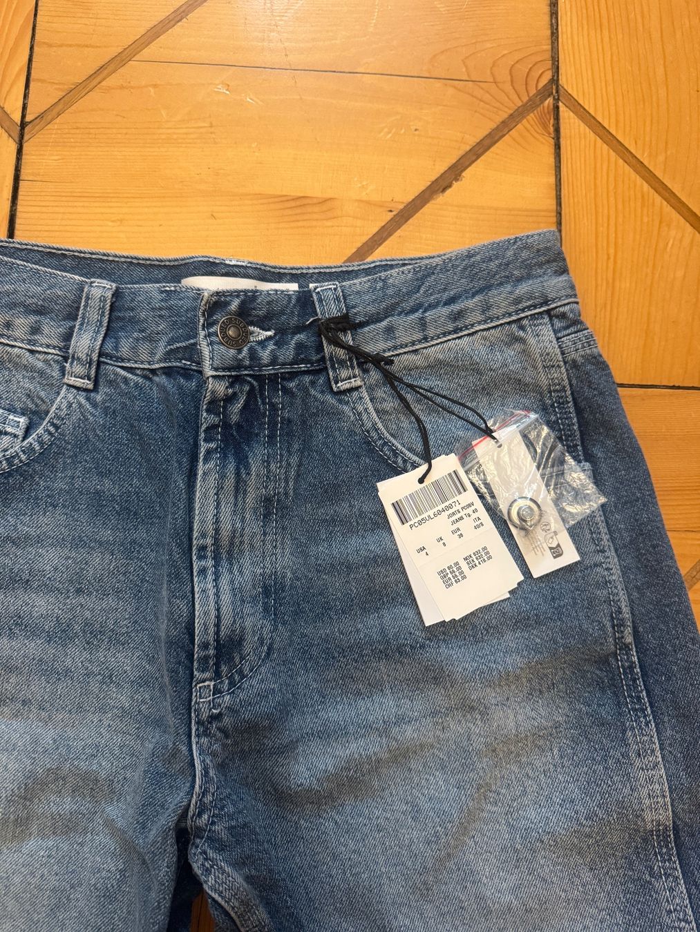 Hosen: Subdued Shorts – Neu (gemäss Beschreibung) aus Zürich von catemiranda 1