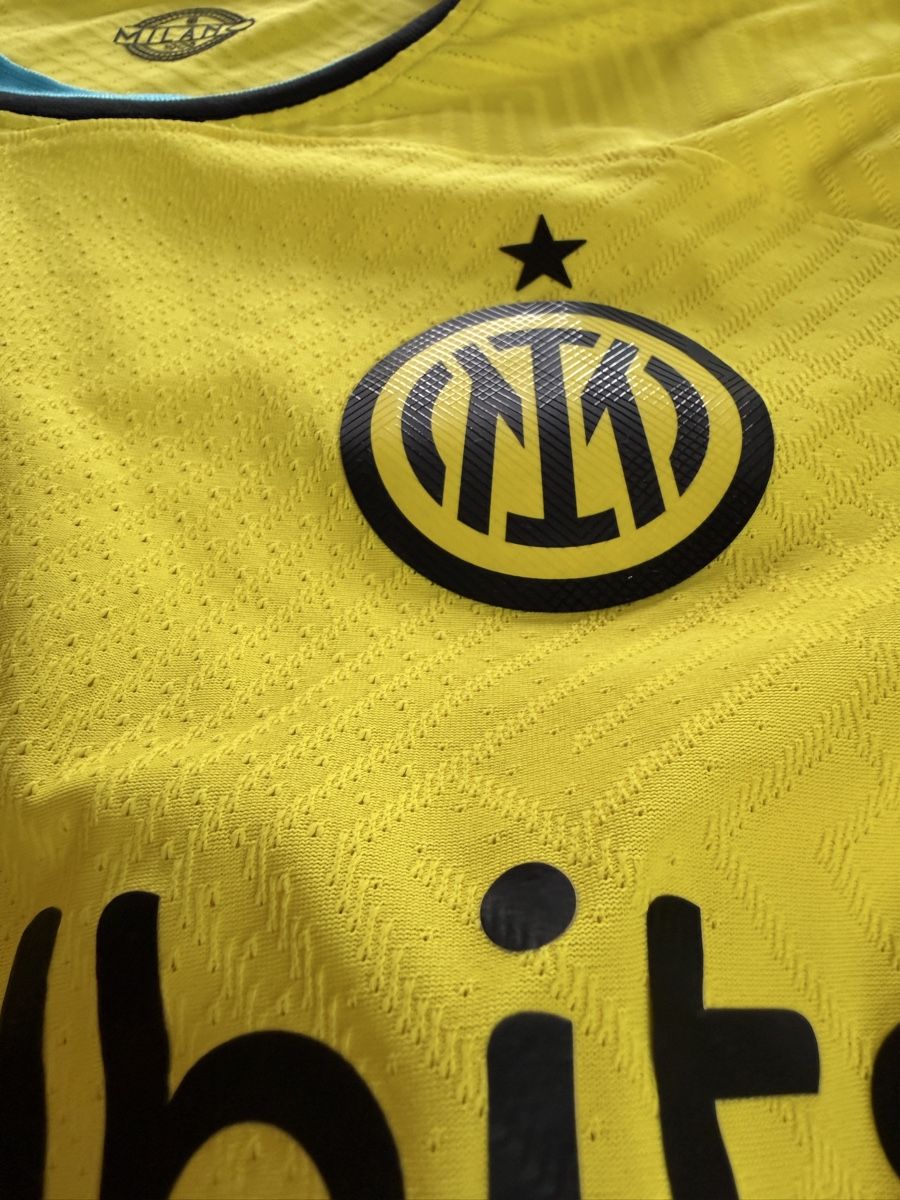 Nike Canottiere & Pantaloni: Original Inter Milan 22/23  – Nuovo (secondo la descrizione) da Aarberg venduto da marcoo237 4