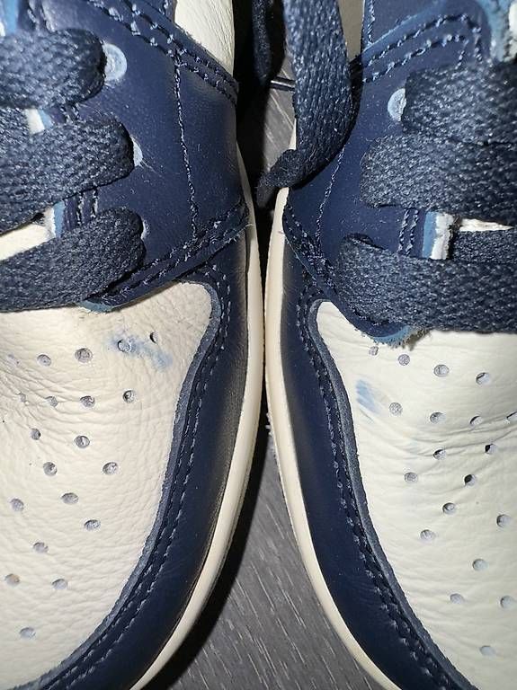Scarpe da uomo: Nike Schuhe in der Grösse 37.5 – Usato da Wettswil venduto da mia_ql62 3