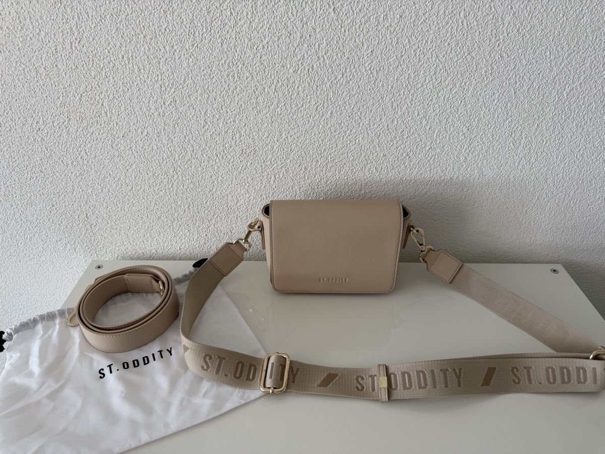 Borse da donna: St. Oddity Shoulder Bag – Usato da Brunnen venduto da keusch19 1