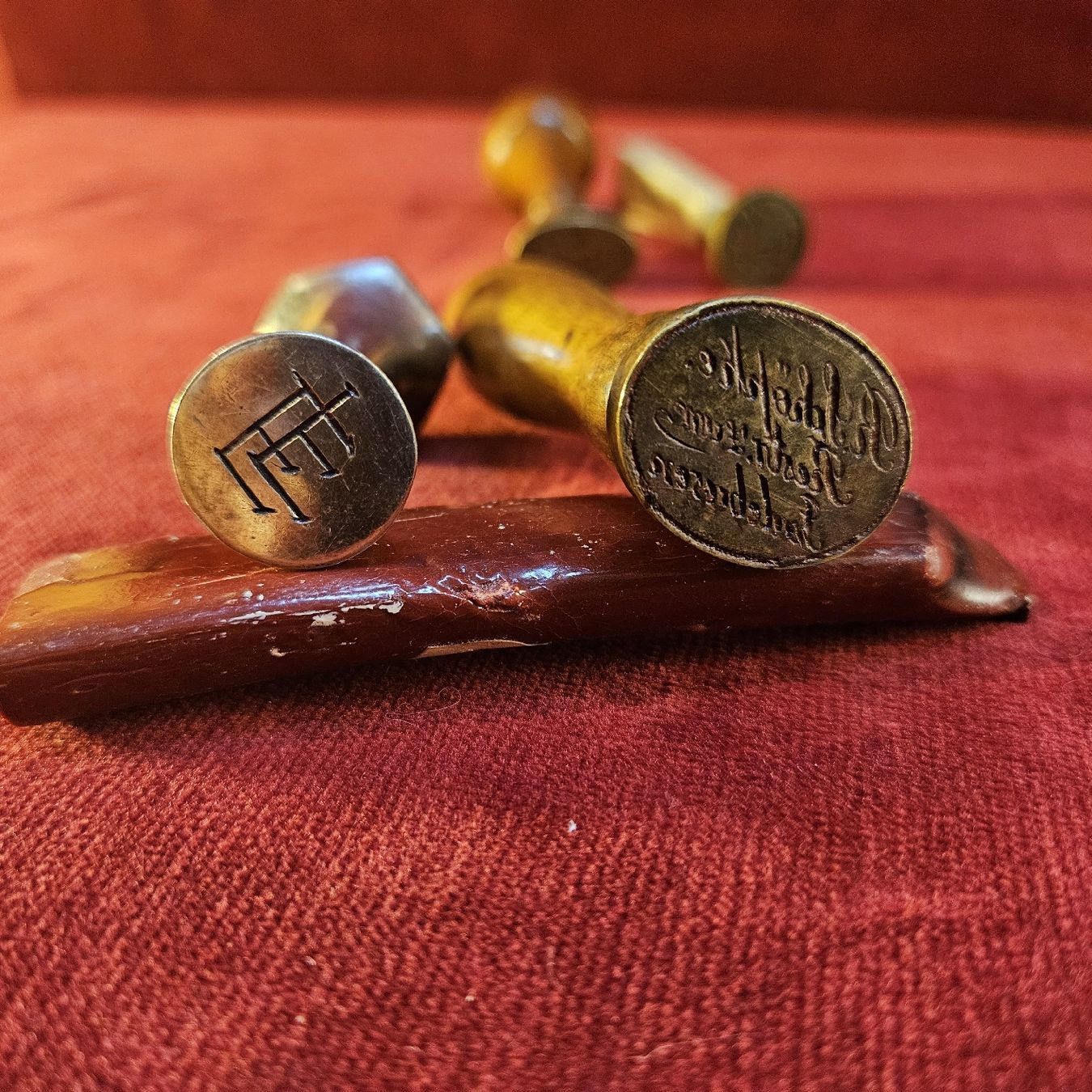Stempel: 9 Antike Petschaftssiegel Siegel  Set, ein passender Öffner – Gebraucht aus Bözberg von L-G 3