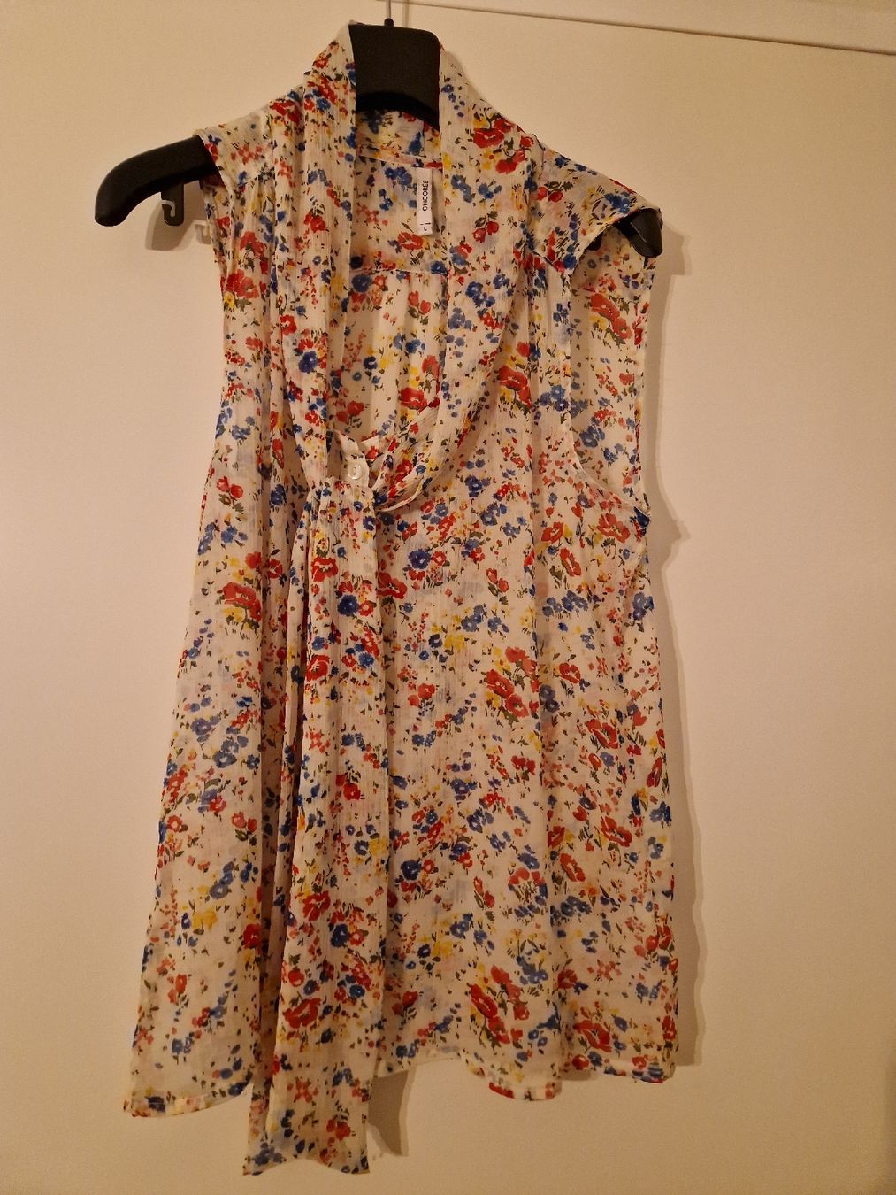 Camicette: Blumen Bluse mit Schlaufe in grösse L – Usato da Sursee venduto da saj_5rfk
