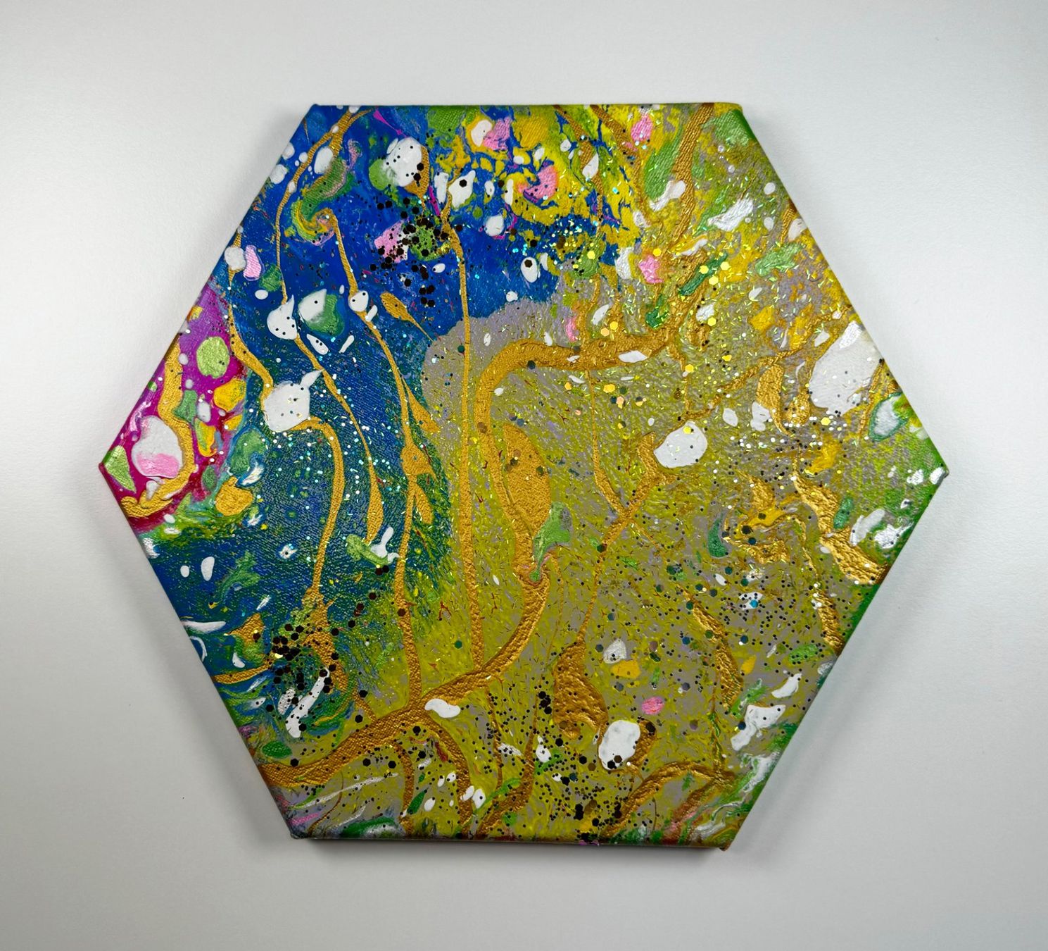Dipinti: Acryl-Flüssigmalerei, Sechseck – Usato da Schlieren venduto da MayaSheng1983
