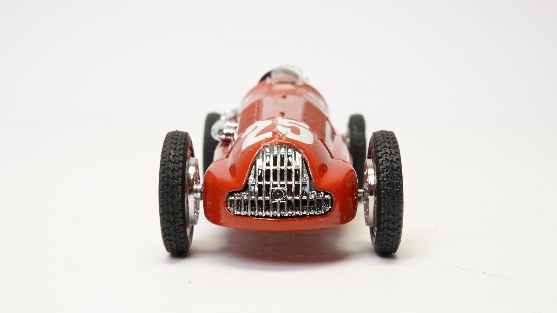 Brumm Modellini d'auto: e55 1/43 Brumm Alfa Romeo 158 #25 – Usato da Thun venduto da evinka_gmbh 4