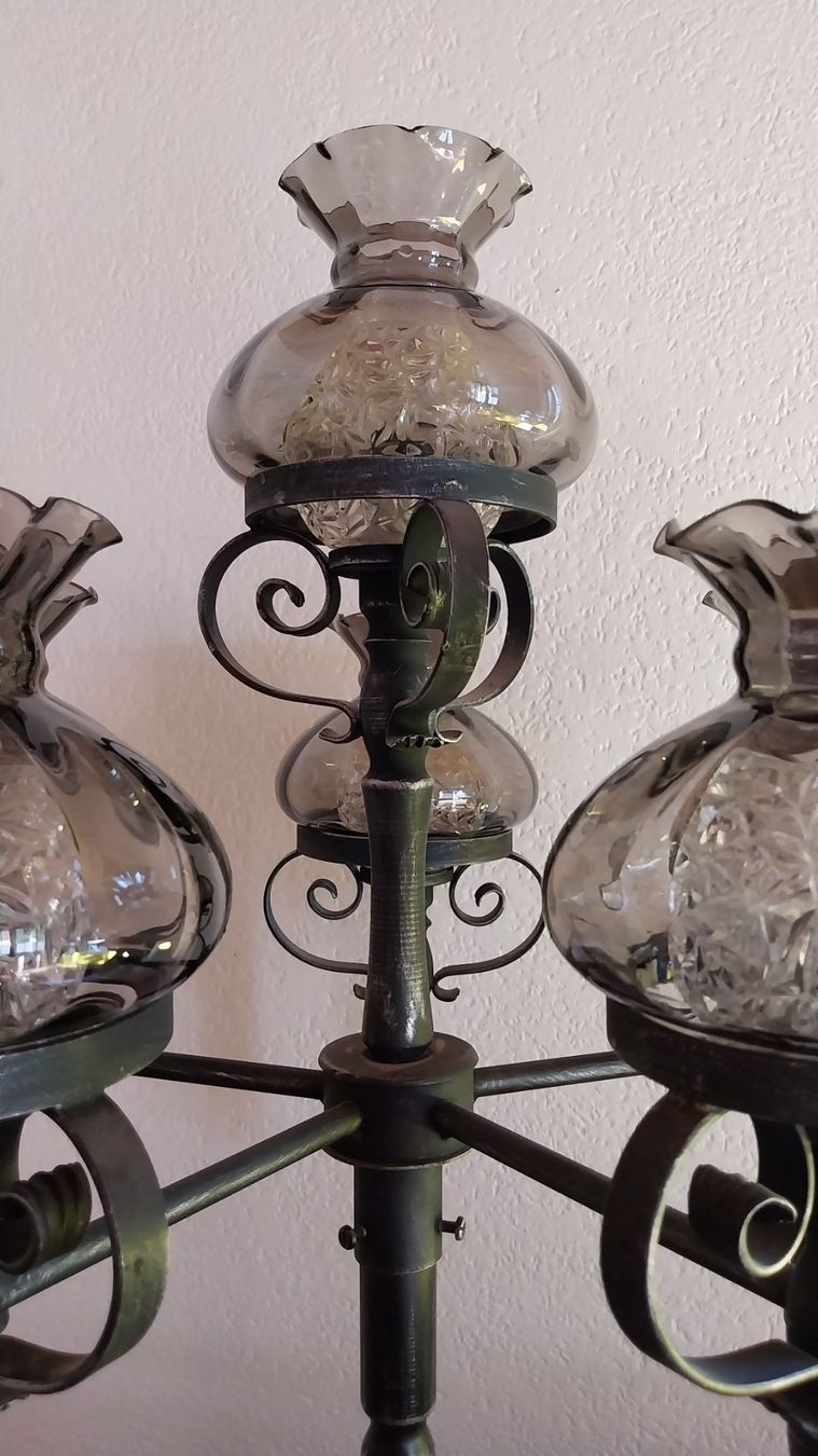 Lampade: Antike grosse Stehlampen – Usato da Staufen venduto da Sunsetranch 5