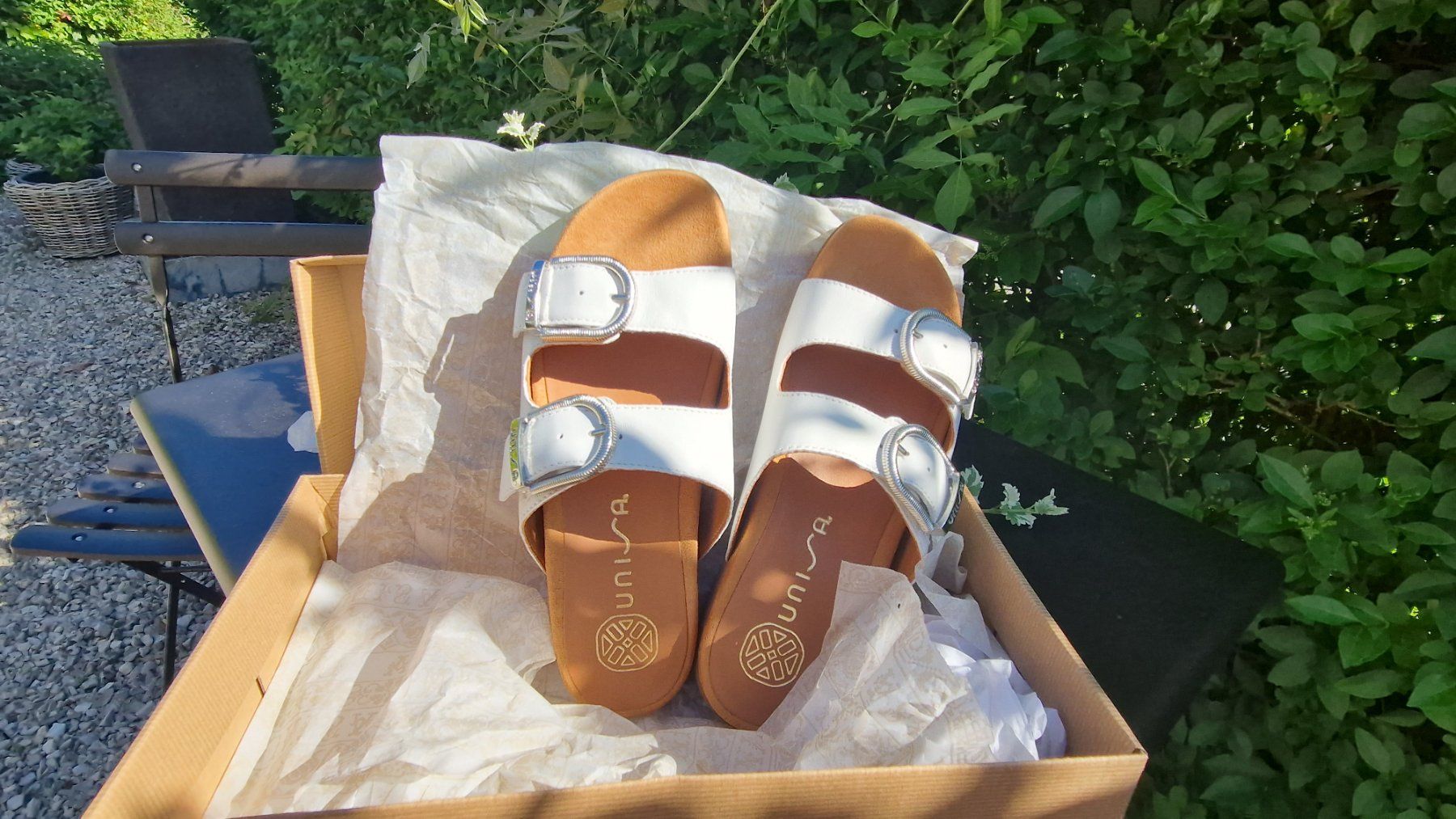 Unisa Scarpe da donna: Unisa Pantolette weiss – Nuovo e nell'imballaggio originale da Wettingen venduto da bonnes.choses