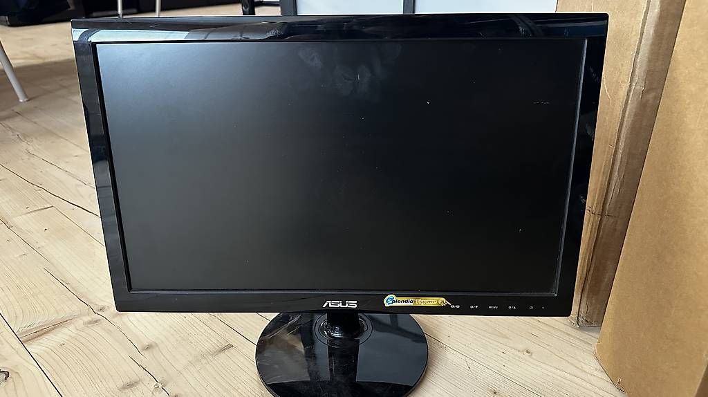 Monitore: PC Bildschirm – Gebraucht aus Liebistorf von robinhuber