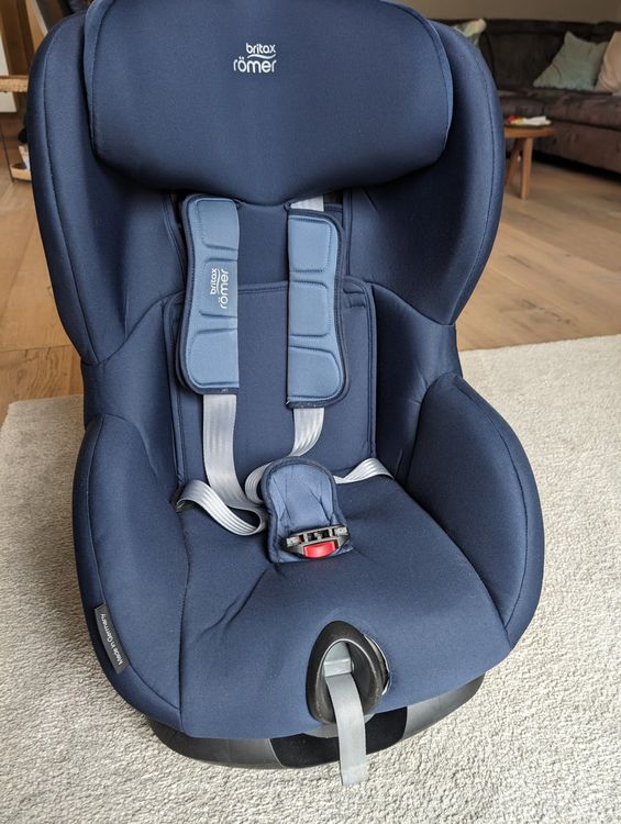 Britax Römer Trifix2 i-Size | Kaufen auf Ricardo