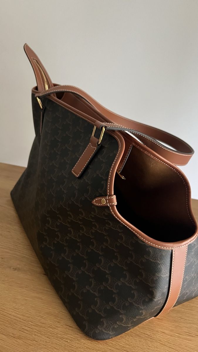 Celine Sacs: Celine Hunde Tasche  – Neuf (Voir description) à Zürich par kitsune