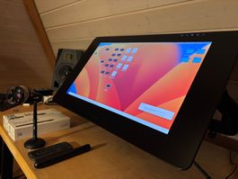 Wacom Cintiq Pro 24 PT, 1 3DStift, Remote und Ergoarm. Touch