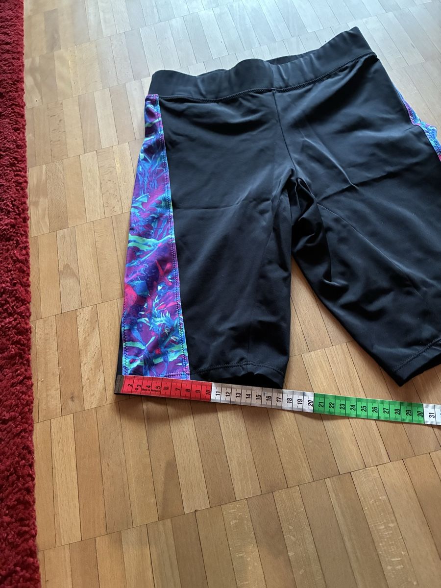 Diesel Pantaloni: Diesel schort Velo 🚲 – Usato da Laupen BE venduto da ole_l8gg 3