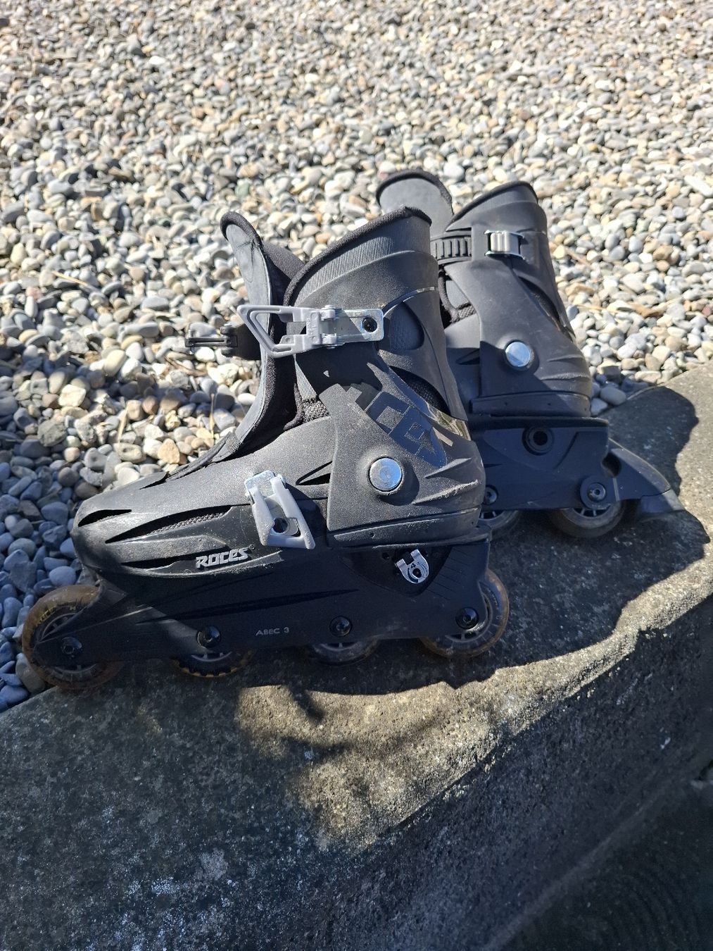 Pattini in linea & Pattini a rotelle: Roces Inline Skates, verstellbar, Grösse 36-40, – Usato da Hunzenschwil venduto da Hardrock6 2