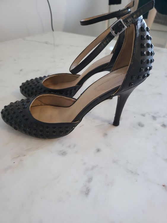 Scarpe da donna con tacchi di Zara numero 38 Comprare su Ricardo