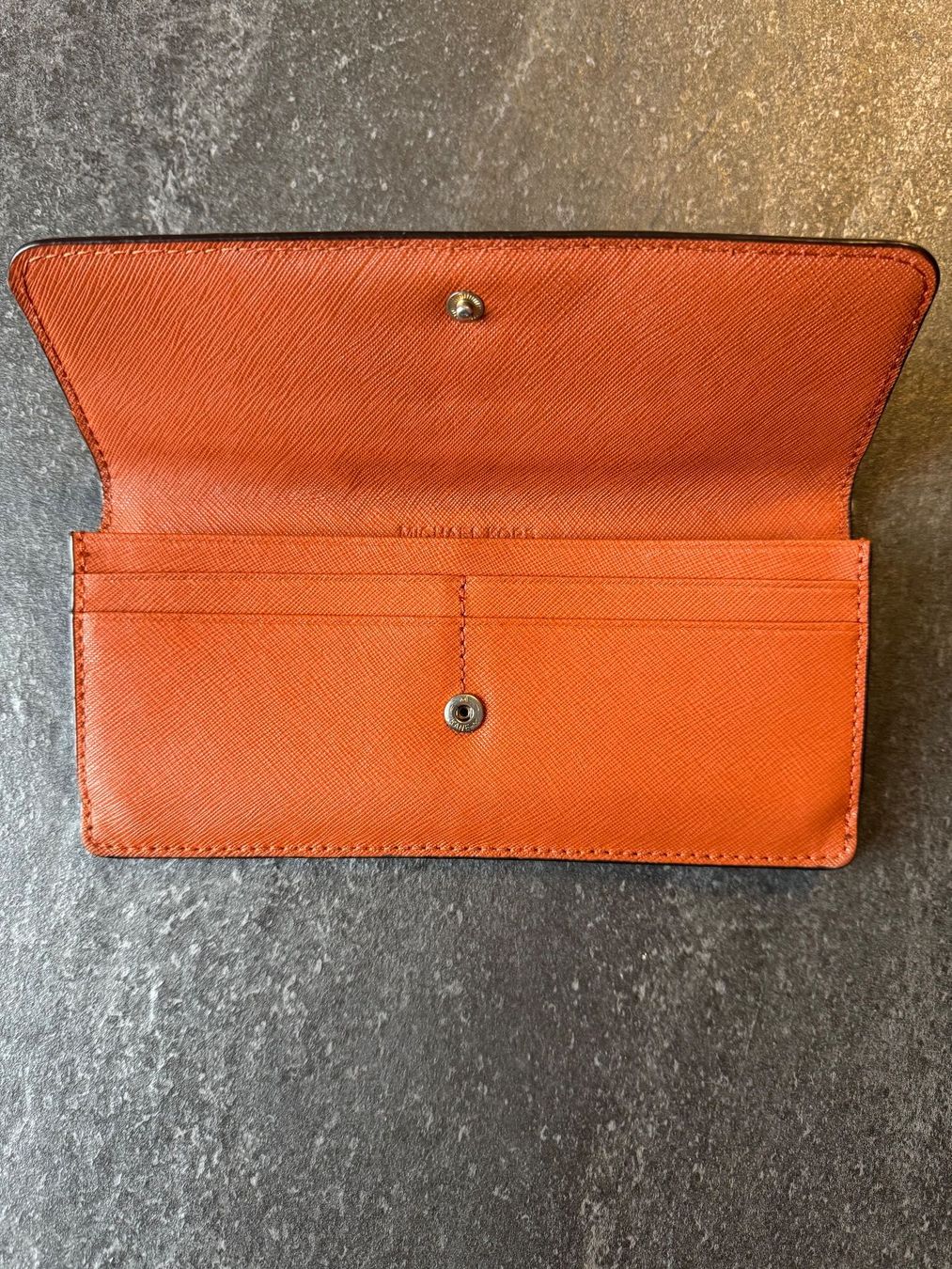 Michael Kors Portemonnaie: Portafoglio Michael Kors in pelle – Gebraucht aus Brione Verzasca von mpro_23 2