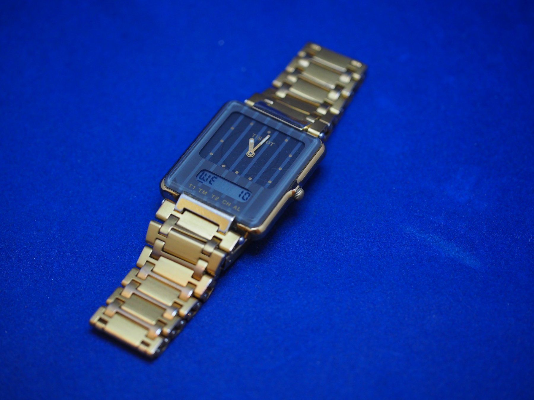 Tissot Orologi: Tissot, Two Timer, läuft perfekt Fr. ab 1.- – Usato da Bischofszell venduto da Zeitwerke 4