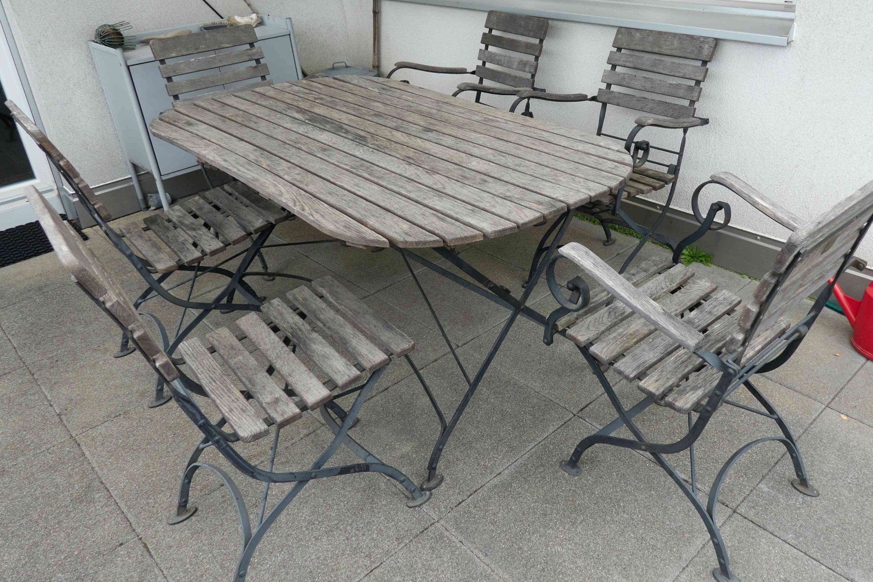 Pfister Set de table et chaises: 6 Antik-Stil Gartenstühle mit Tisch – D'occasion à Ipsach par NormanR 2