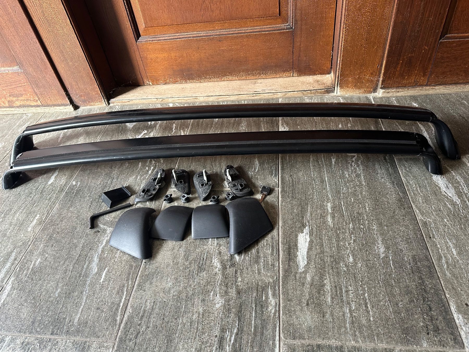 Portapacchi: Tesla Dachträger Model 3 – Usato da Zürich venduto da Superflock