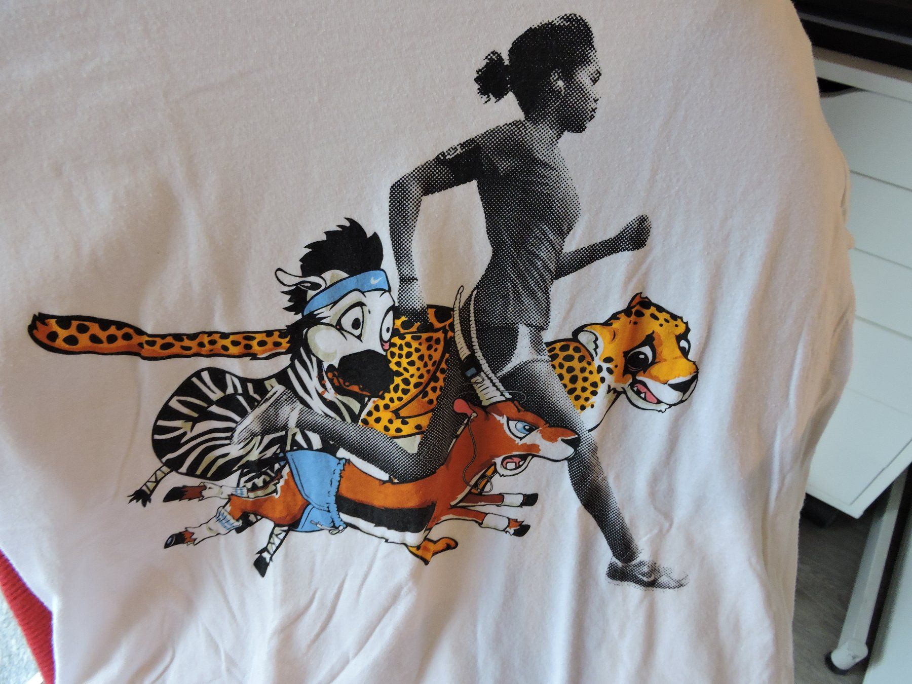Nike T-shirt: Nike Damen Tshirt weiss Grösse XL – Usato da Hauptwil venduto da Borusse01 3