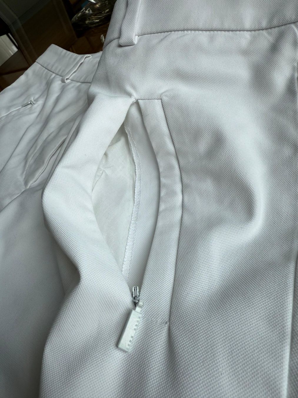 Hugo Boss Pantaloni: Hugo Boss Hose, Gr. 38 – Usato da Winterthur venduto da tim_cl8x 4