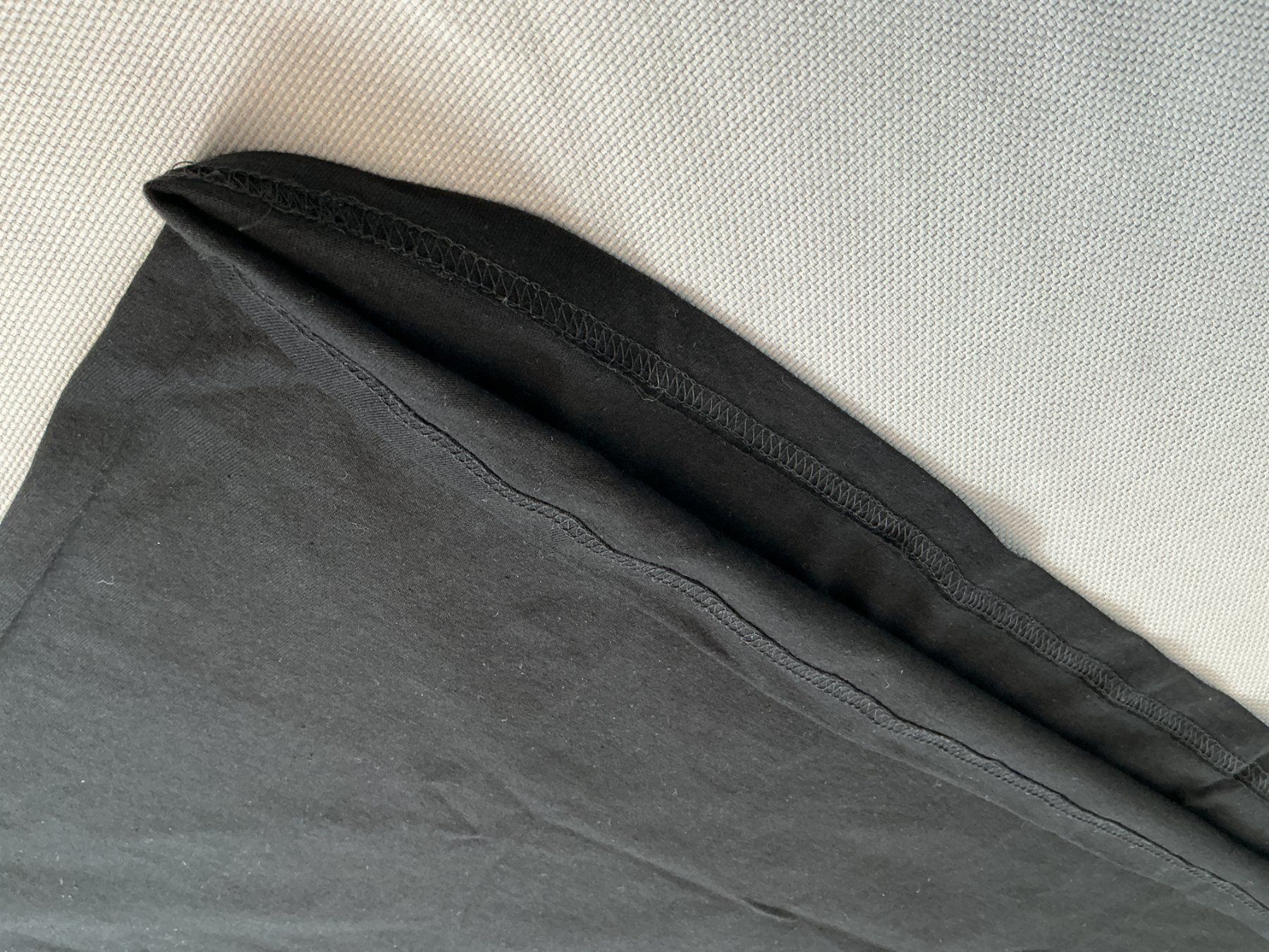 T-shirt: B&C Collection T-Shirt schwarz M – Nuovo (secondo la descrizione) da Richterswil venduto da Restwert_Richterswil 6