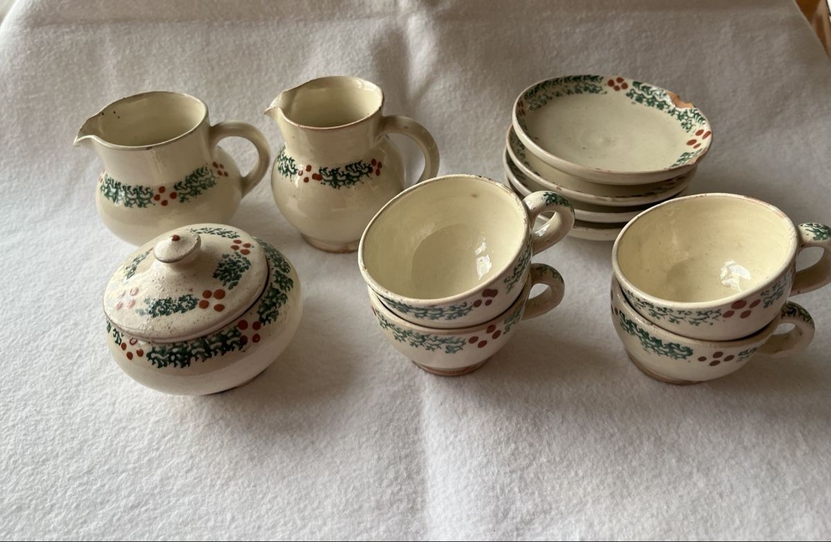 Spielzeuge: Vintage Puppengeschirr Keramik Mini-Kaffeeservice – Gebraucht aus Oberönz von Nobs-Bern 1