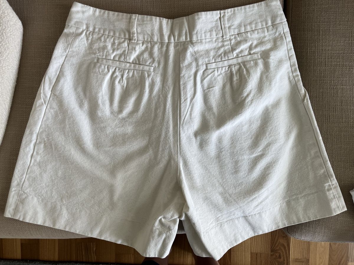 Pantaloni: Skall Studio Shorts  – Usato da Zürich venduto da lux_t6lx 1