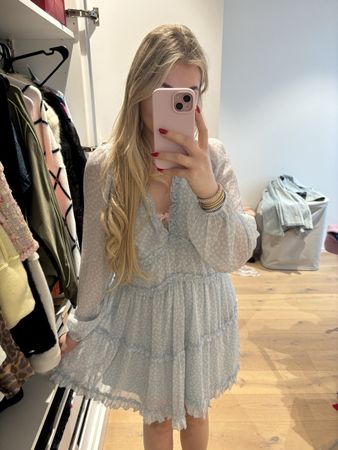 Sommerliches Minikleid, Himmelblau, Gr. S, Neuwertig!