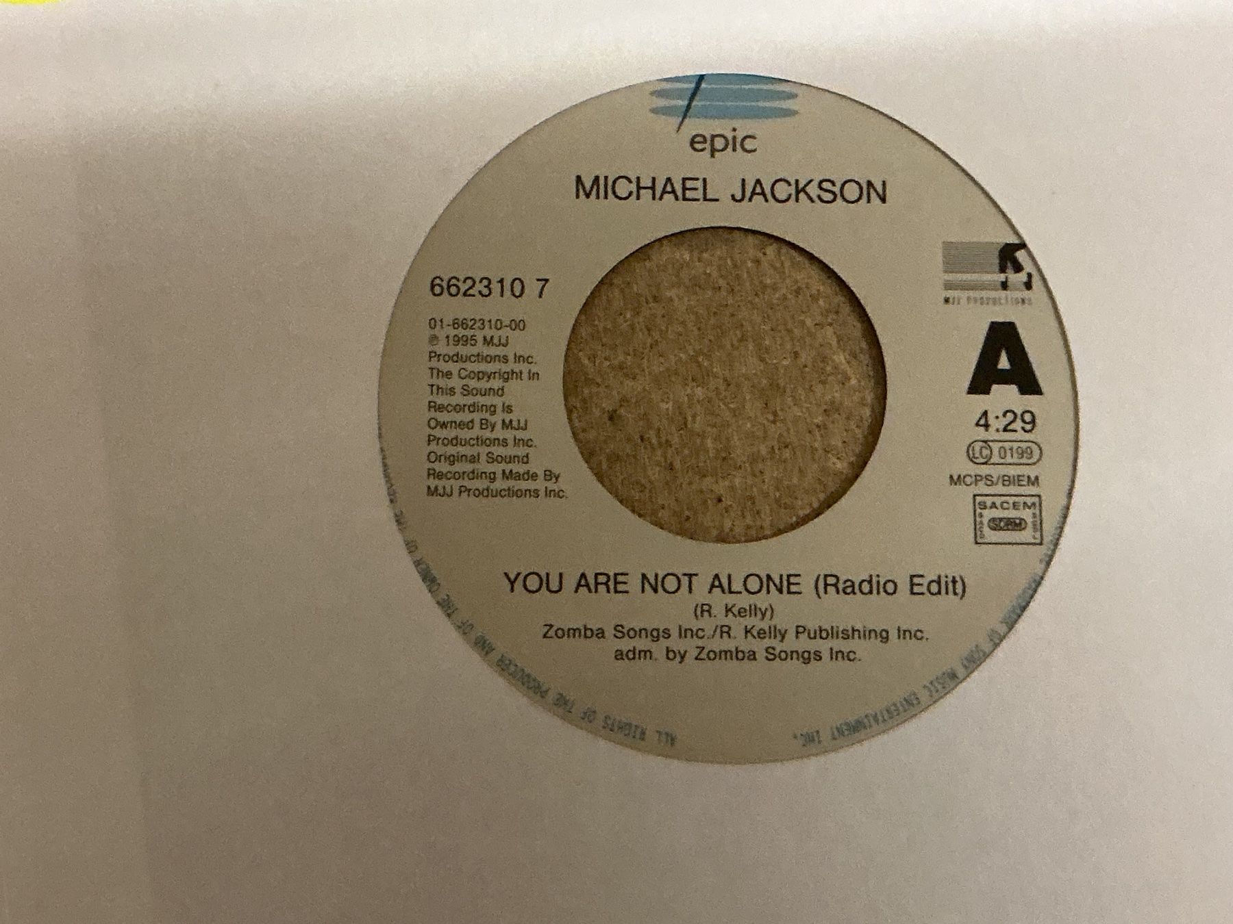 Vinyles: Michael Jackson Single - You Are Not Alone – D'occasion à Winterthur par Tumko_7_Vinyl