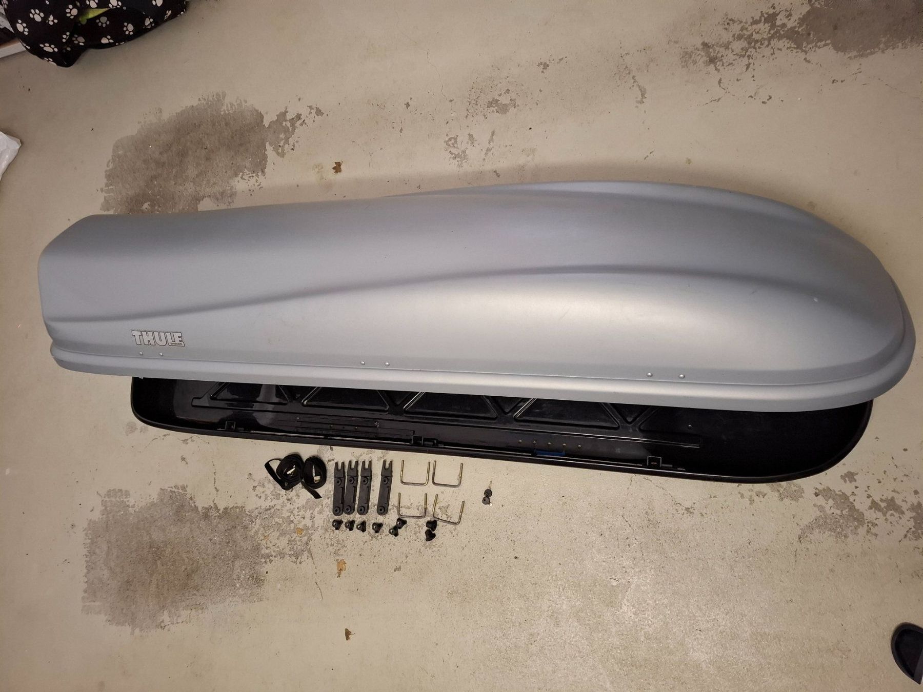 Thule Dachboxen: Dachbox Thule grau inklusive Befestigung gebraucht – Gebraucht aus Romanshorn von pat_5j5m 2
