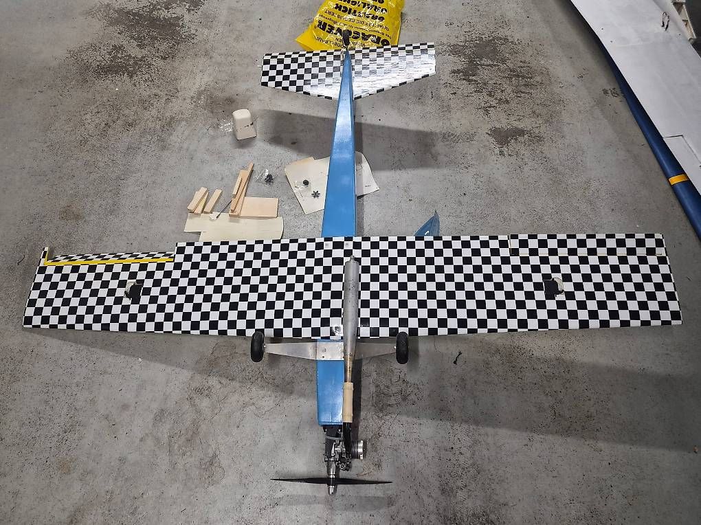 Modellismo RC: Kunstflugmodell Primo ungeflogen mit O.S. Max 60 – Usato da Füllinsdorf venduto da gibba 3