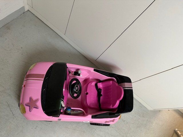 Veicoli per bambini: Fiat 500 Cabrio - elektro Kinderfahrzeug – Usato da Dietikon venduto da tormento82 2