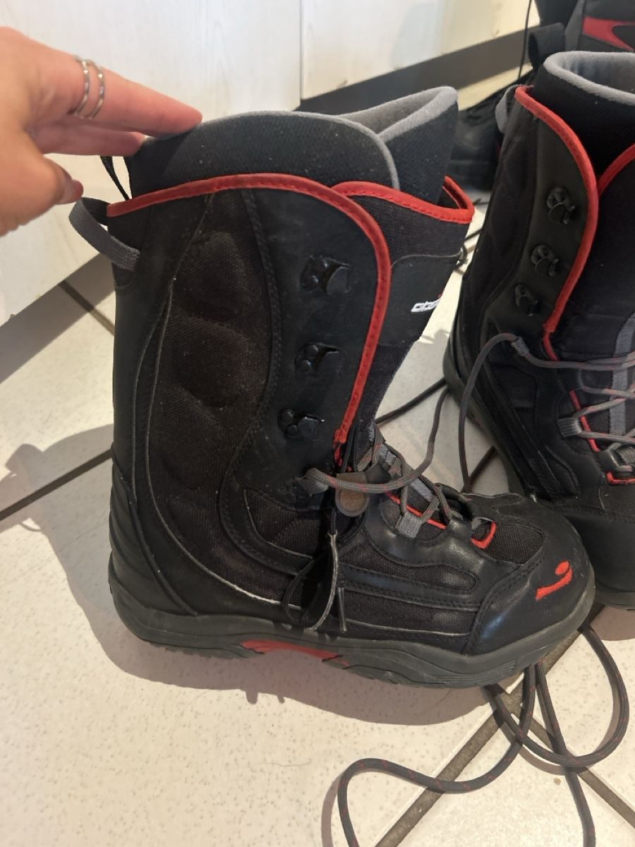 Chaussures hommes: Snowboard boots Grösse 42 – D'occasion à Fischenthal par Victoria_fischenthal 2