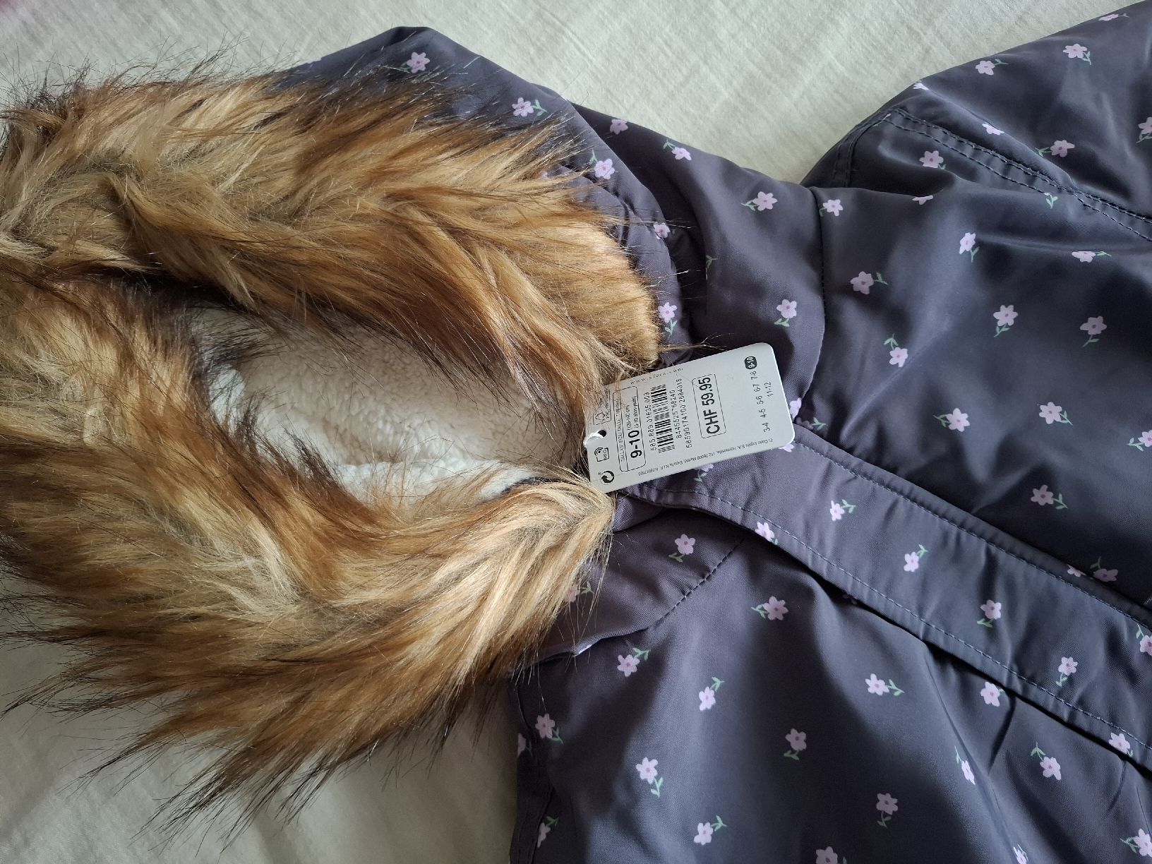 Lotti & Set di vestiti: 💜Kleiderpaket 128-140 – Usato da Schaffhausen venduto da ricmivo 5