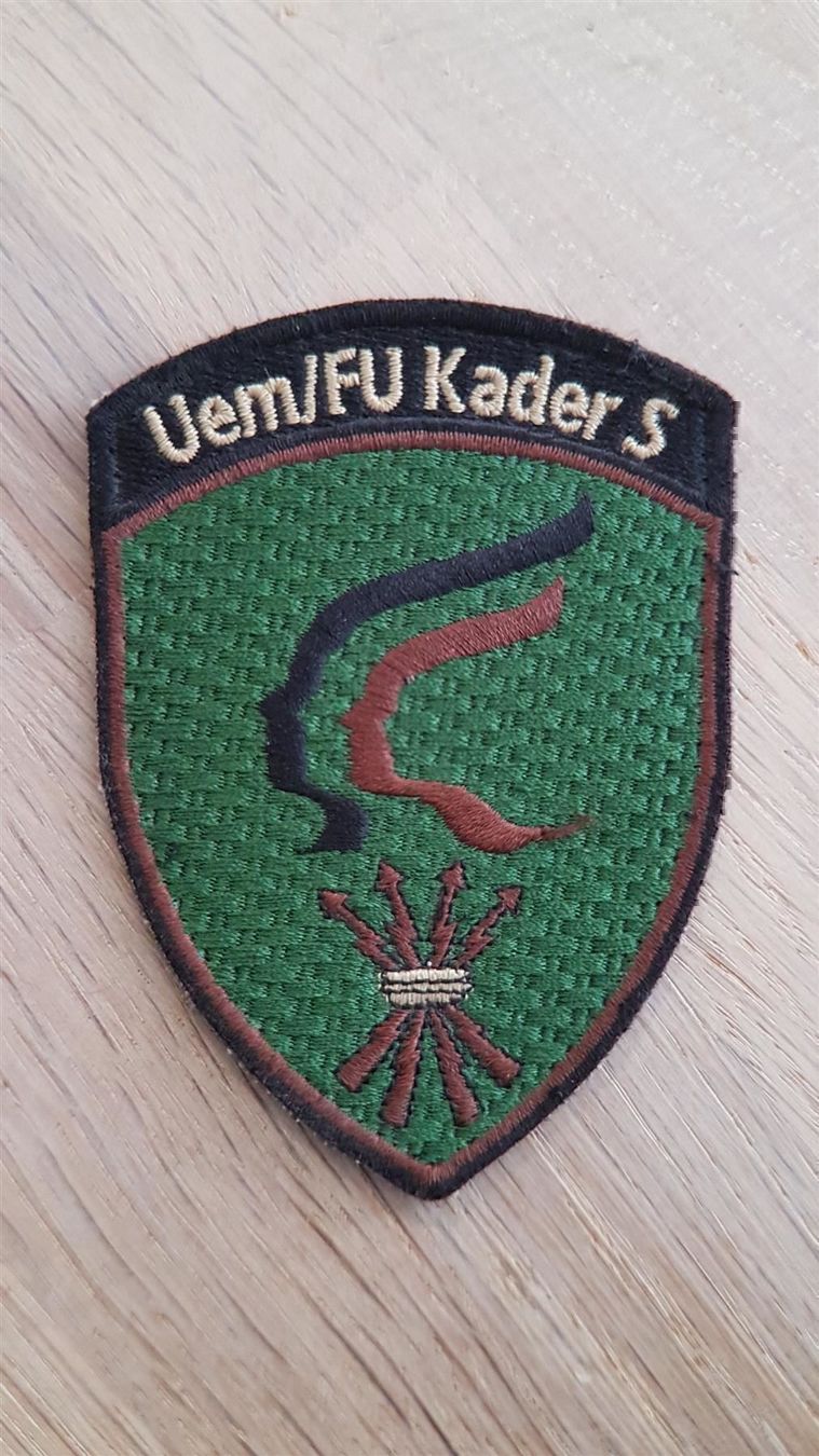 Placchette & Badge: Badge Uem/ FU Kader S – Usato da Erlinsbach venduto da S700