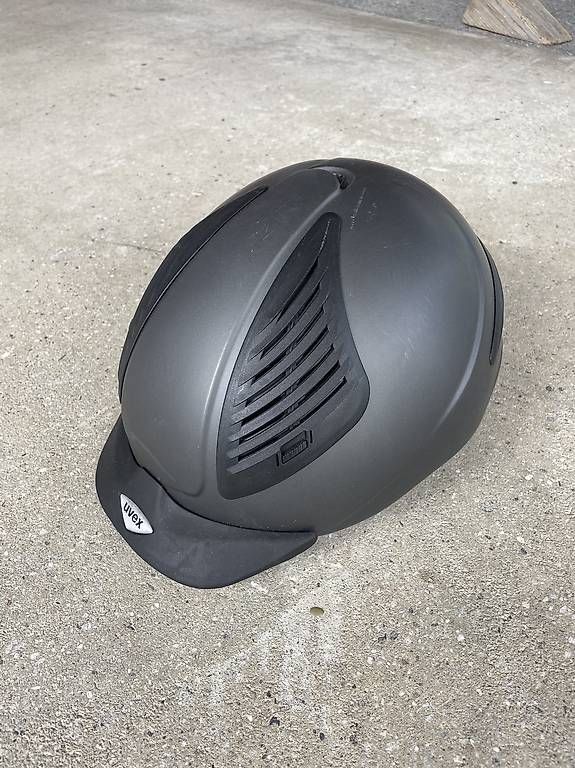 Uvex Helme: Uvex Reithelm – Gebraucht aus Salgesch von l.mou