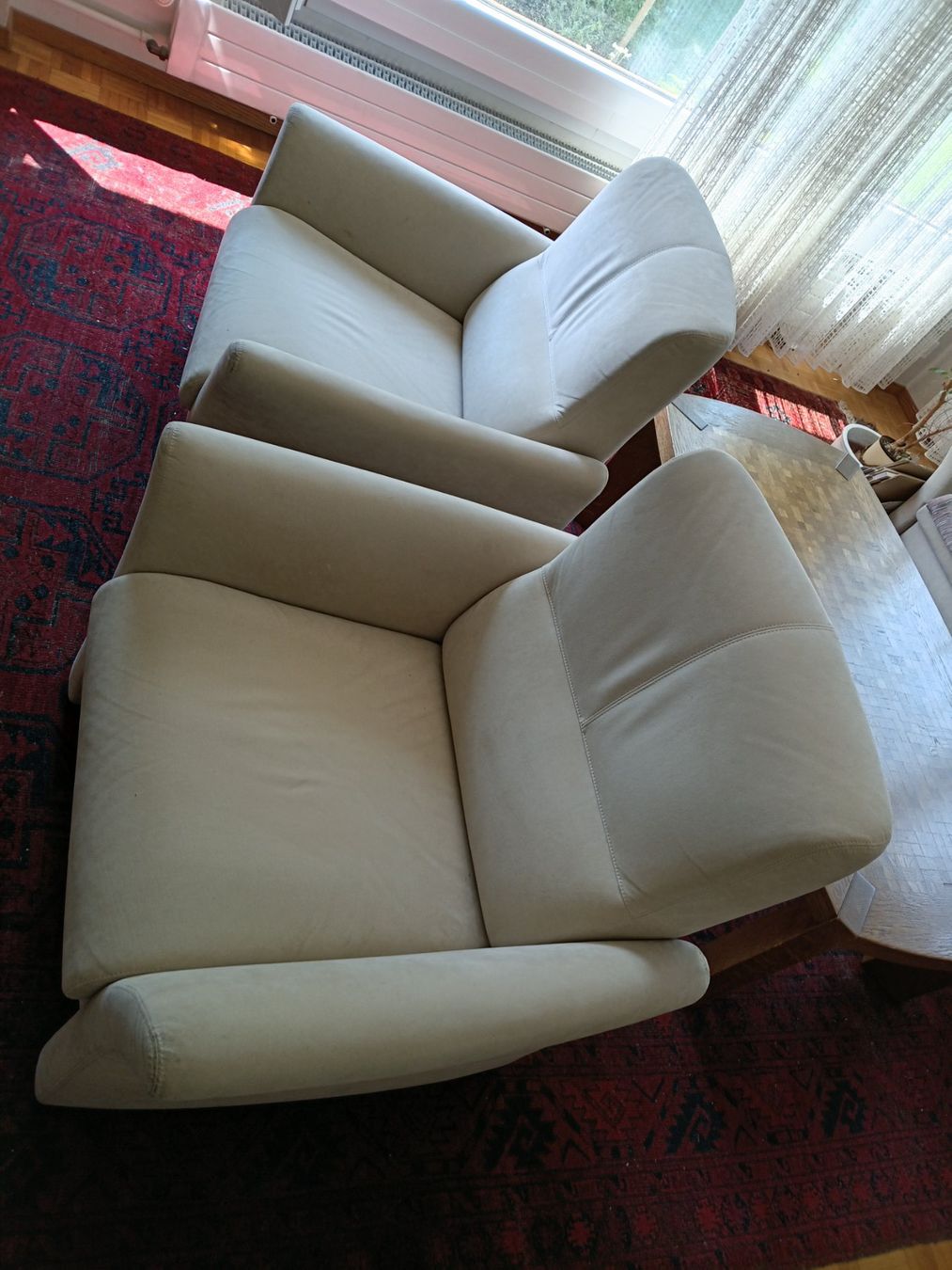 Sofas: Schönes, modernes Sofa günstig – D'occasion à Abtwil SG par Ahuu 4