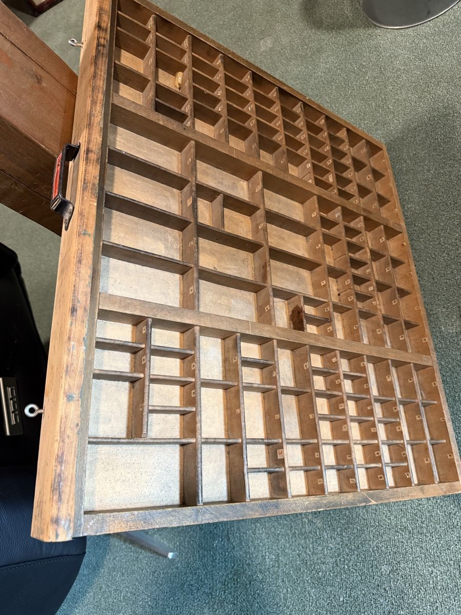 Articoli in legno: Original Setzkasten antik – Usato da Aesch ZH venduto da Odielein 1
