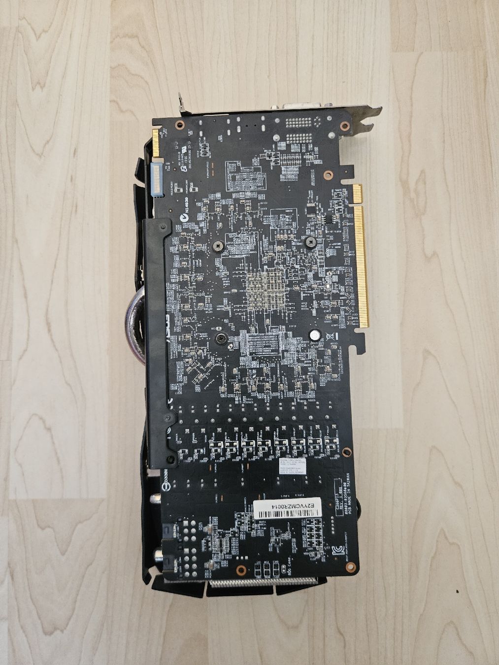 Asus Cartes graphiques: Asus Grafikkarte – D'occasion à Zernez par fass_sch23 1