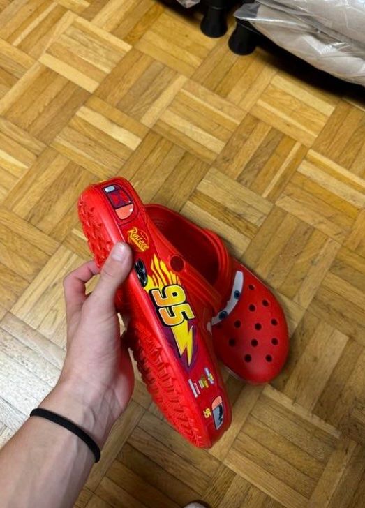 Crocs Chaussures hommes: Cars Disney Crocs – Neuf (Voir description) à Renens VD par acc_x6fw 1