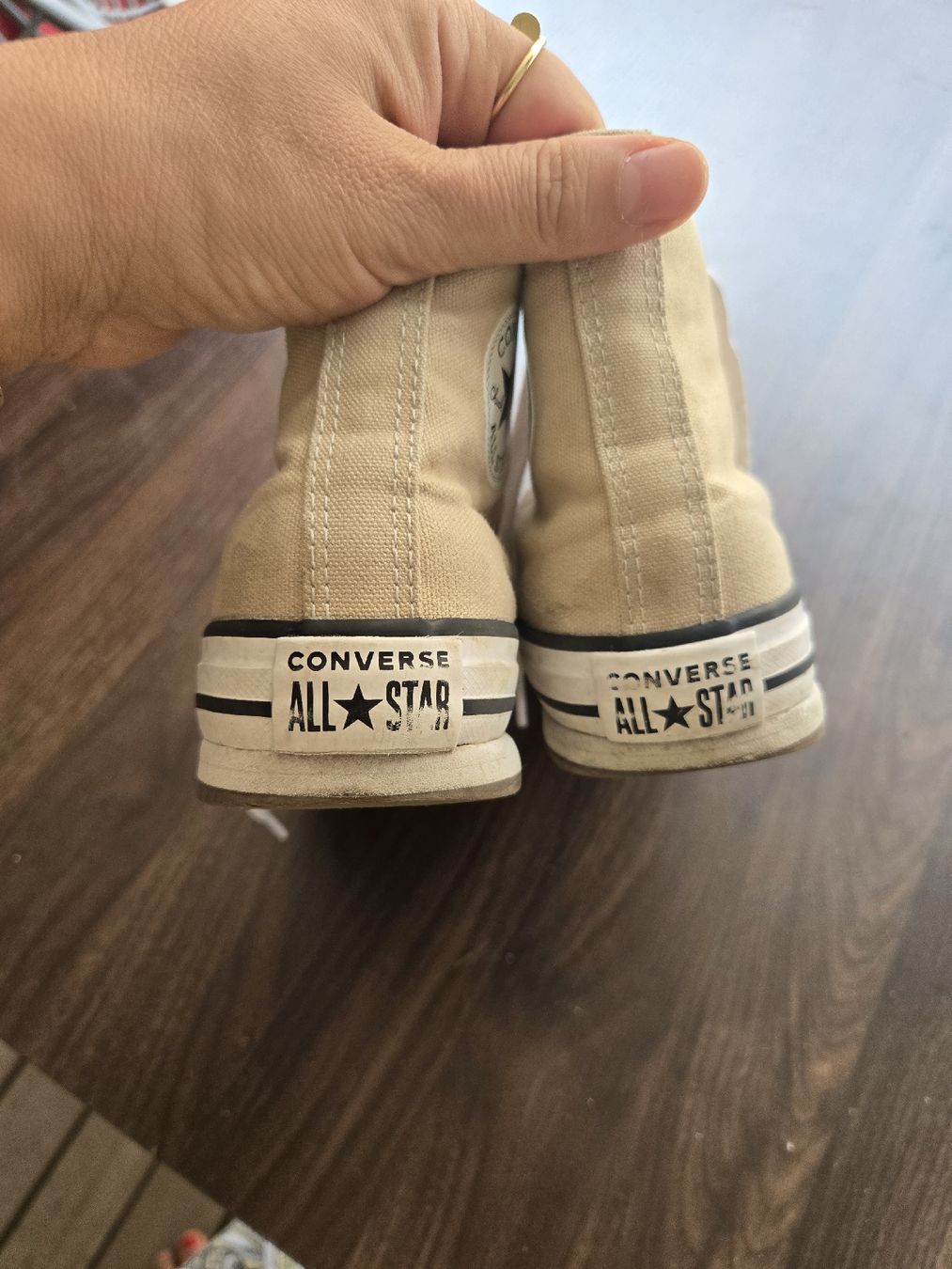 Scarpe da uomo: Converse All Star, Khaki Grösse 35 – Usato da Luzern venduto da par_bf9c 1