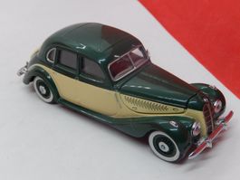 BMW 335 grün- beige - SUPER Modell von schuco