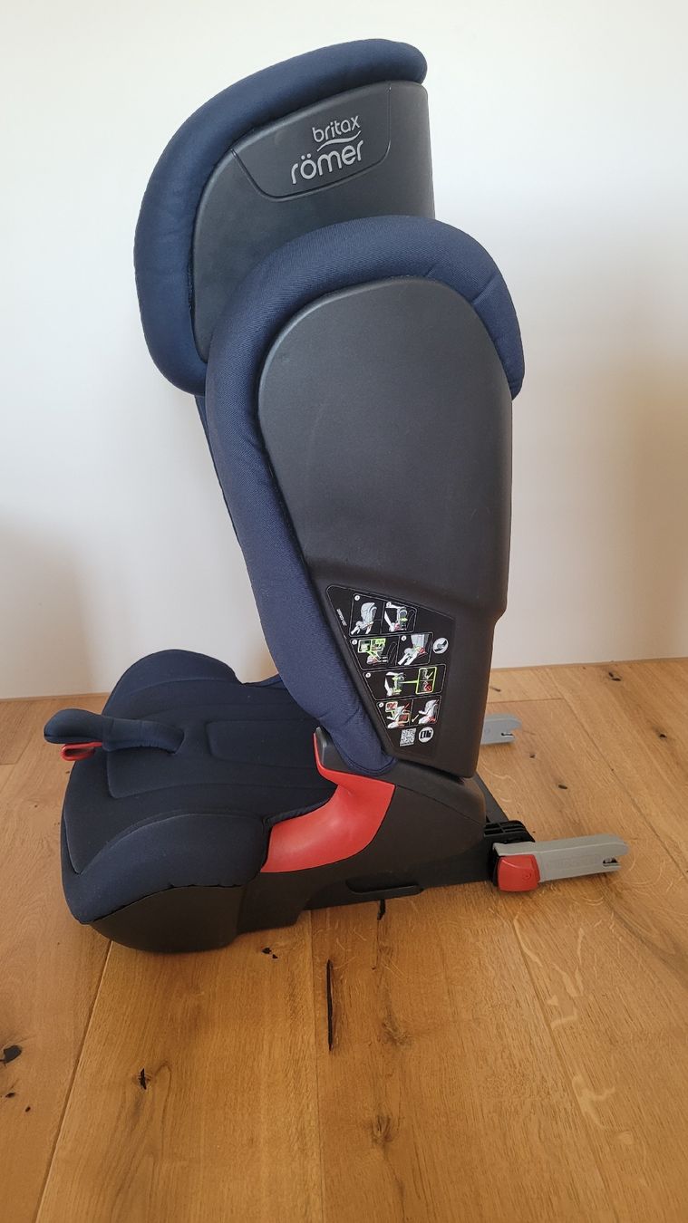 Britax Römer Auto-Kindersitze: Britax Römer Kidfix XP mit Isofix Kinderautositz – Gebraucht aus Worb von Sibille20 2
