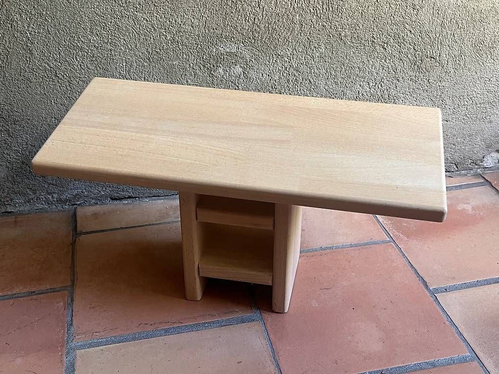 Hocker: Meditationsbank – Gebraucht aus Basel von was_cjk2