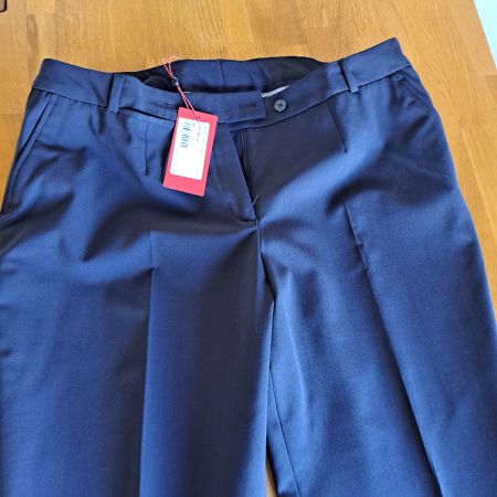 Damen Hose CF Premium, Grösse 44, Elegant, Neu mit Etiket...