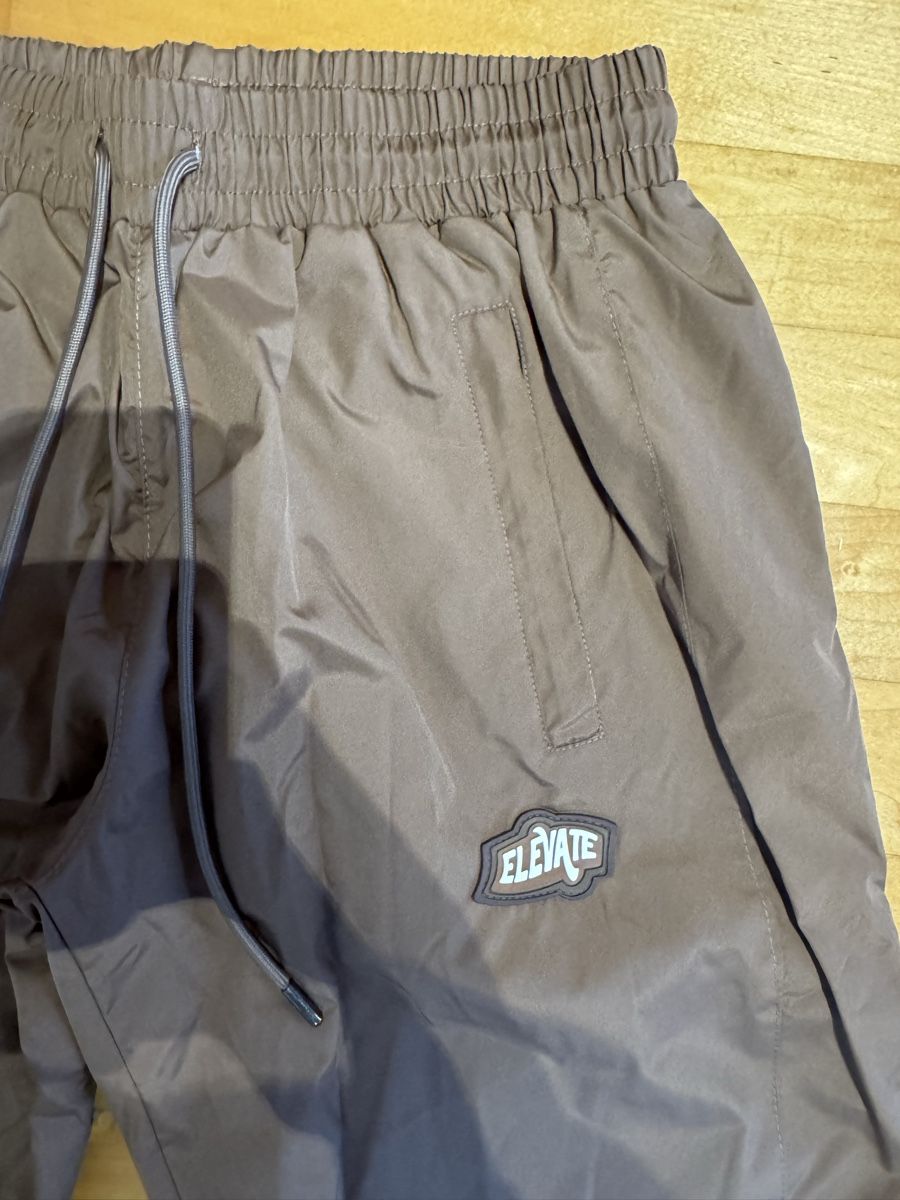 Pantaloni: Elevate Hose braun Grösse M – Nuovo (secondo la descrizione) da Maisprach venduto da jokoundklaas 1