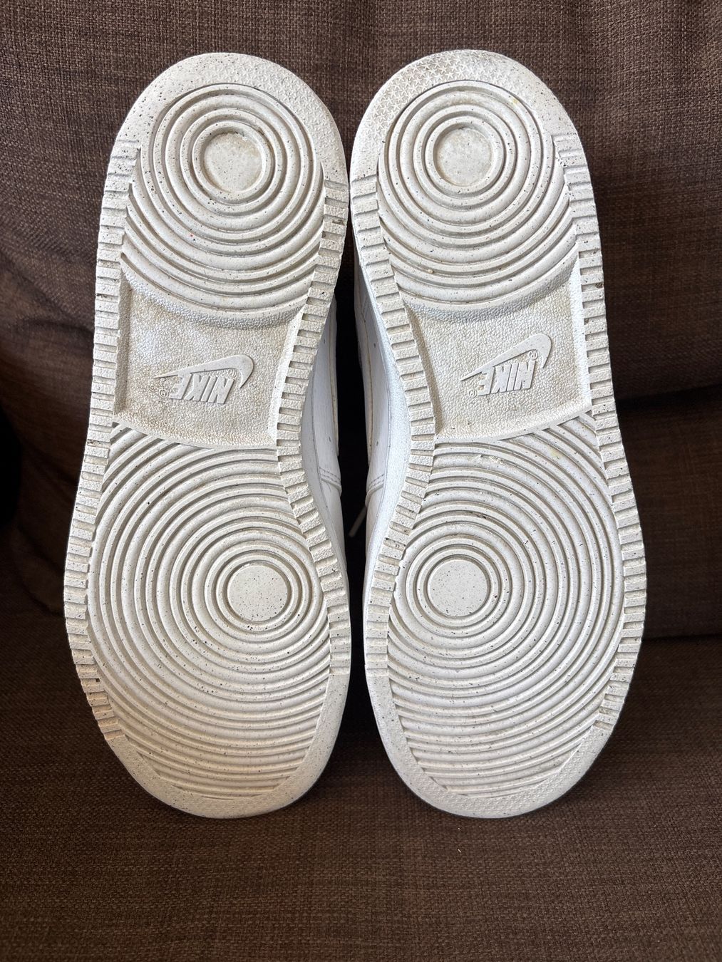 Nike Scarpe da uomo: Nike Sneaker  Gr. 42 – Usato da Genève venduto da Buens4 3